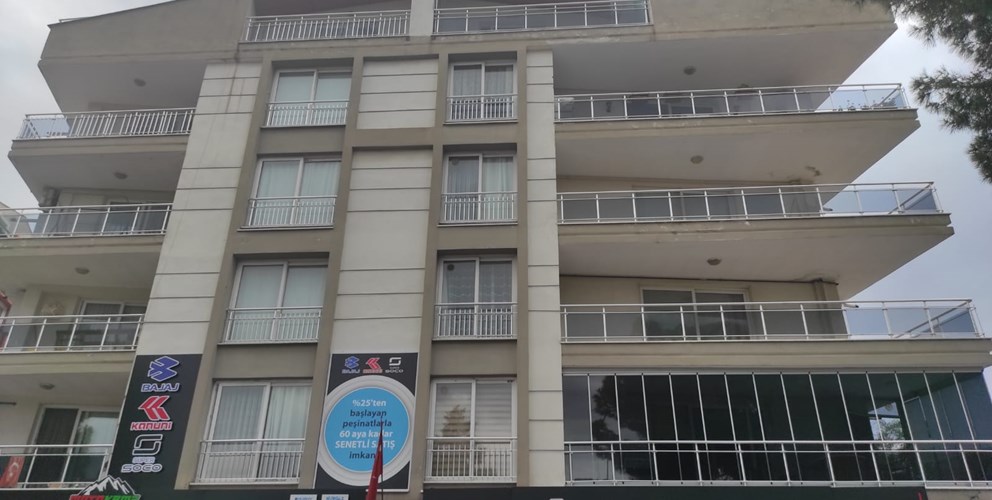 ÖZEN BEY APT.